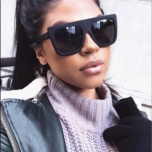 Cafe Racer Matte Black